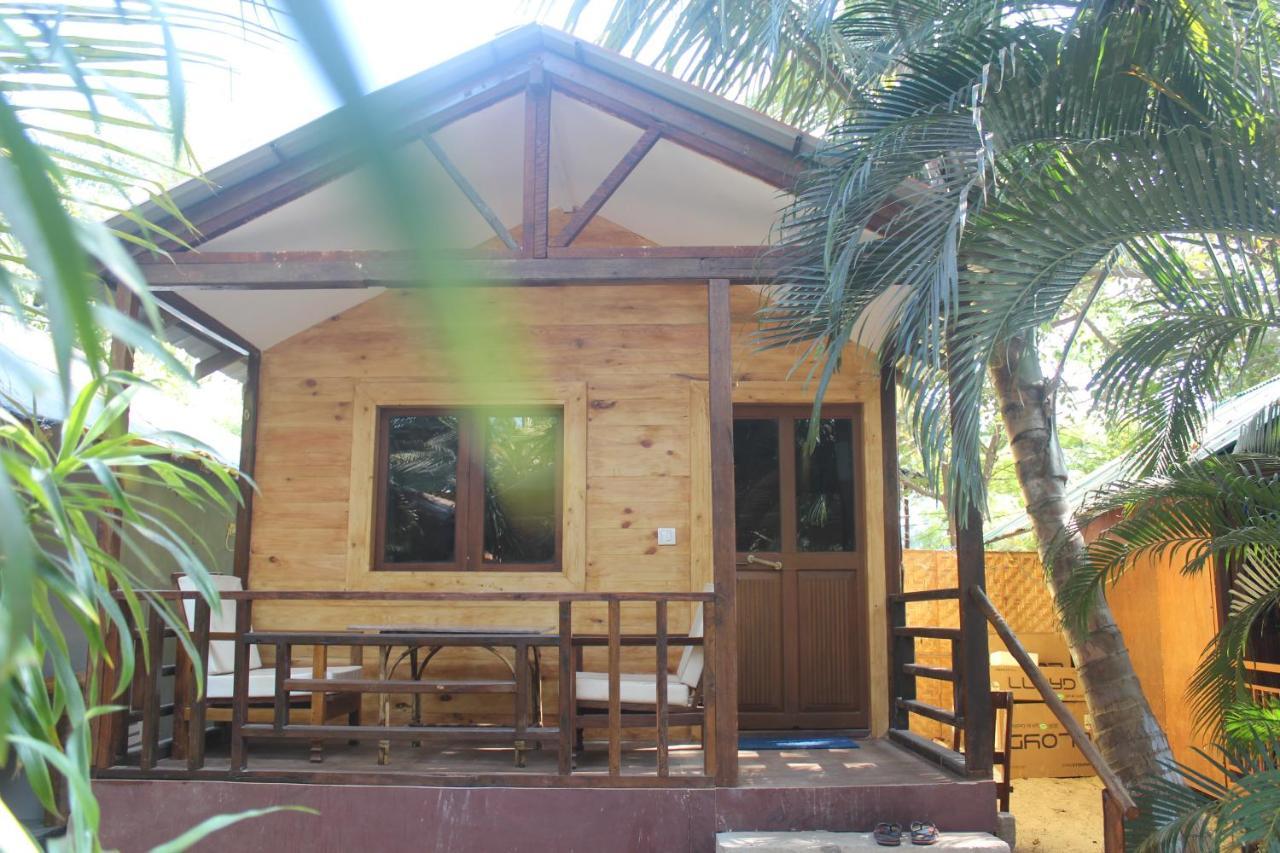 מוריג'ים Sea Bird Beach Cafe & Cottages מראה חיצוני תמונה