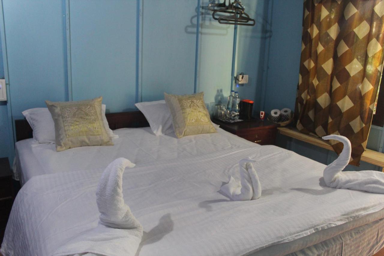 מוריג'ים Sea Bird Beach Cafe & Cottages מראה חיצוני תמונה